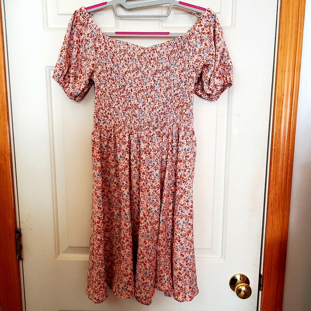 Floral above the knee dress. Shein Medium